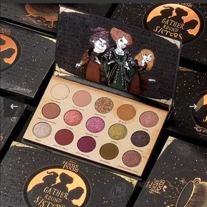 Colourpop hocus pocus palette